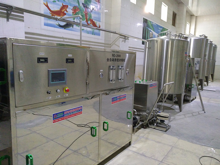 TZ2-6鐵線調(diào)直機，直線切斷機，斷料機。